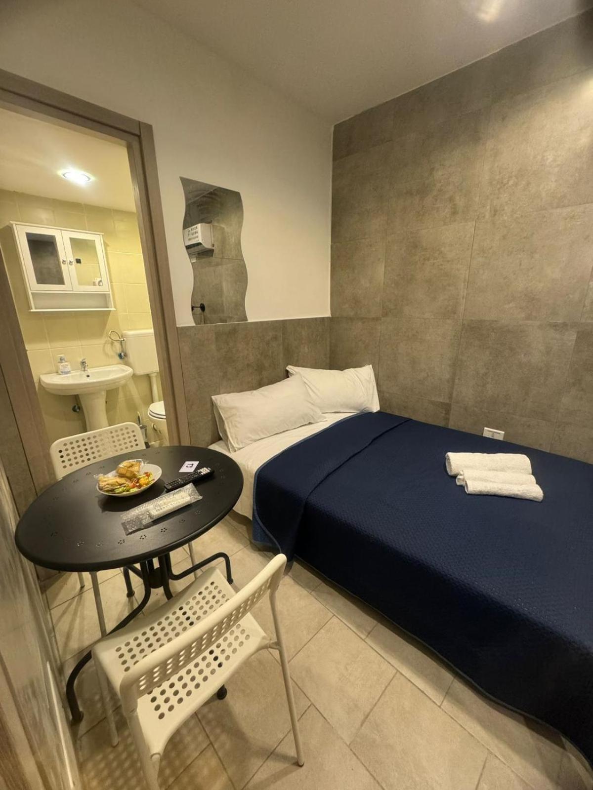 Aparthotel Terrazza Miracoli Napoli Exterior foto