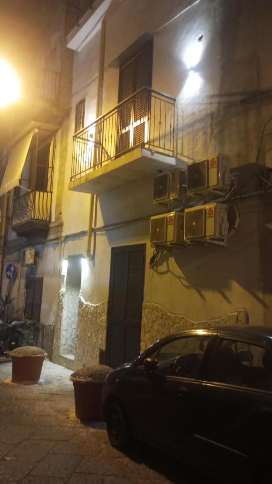 Aparthotel Terrazza Miracoli Napoli Exterior foto